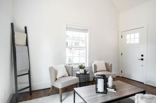 81 Bisbee Ave, Atlanta GA 30315-2758 exterior