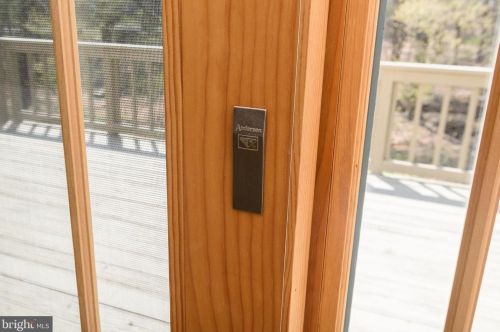 8016 Branch Wood Ct, Ellicott MD 21043-6937 exterior