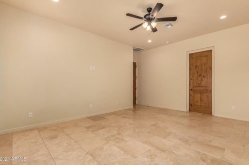 38421 19 Ave, Phoenix AZ 85009 exterior