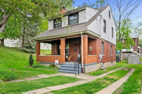 416 Maple St, Pittsburgh PA  15122-1540 exterior