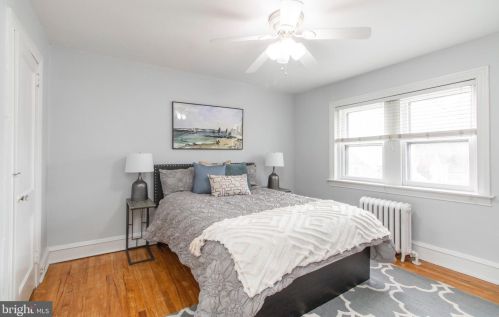 328 Gln Echo Rd, Philadelphia PA 19119-2915 exterior