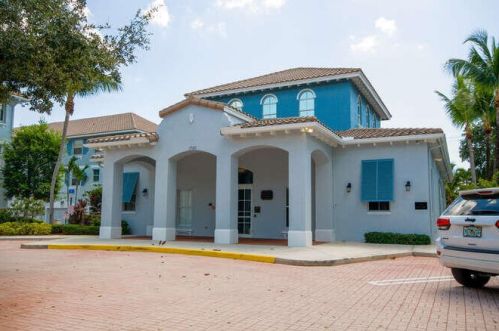 1333 Piazza Delle Pallottole, Boynton Beach FL 33426-8275 exterior