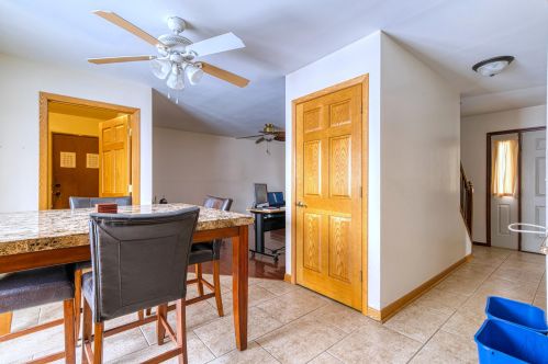 7249 97, Milwaukee WI 53225-2504 exterior