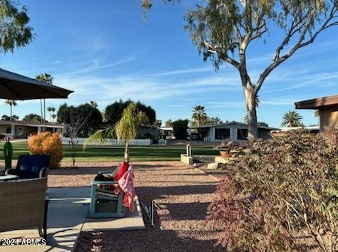 8936 Lakeview Dr, Chandler, AZ 85248-6915