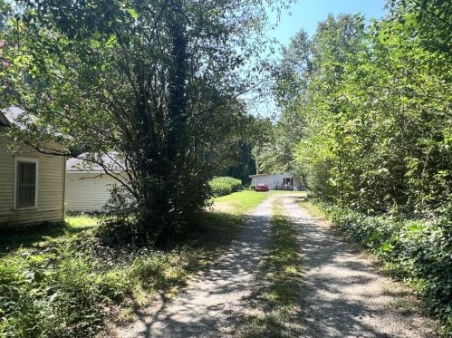 2710 Sardis Church Rd, Gainesville GA 30506-1119 exterior