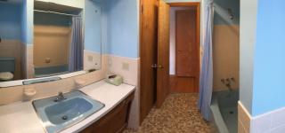 4322 Vezber Dr, Cleveland OH  44131-6236 exterior