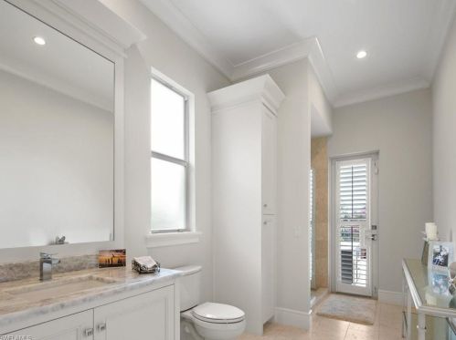 320 Devils Bight, Naples FL 34103-2432 exterior