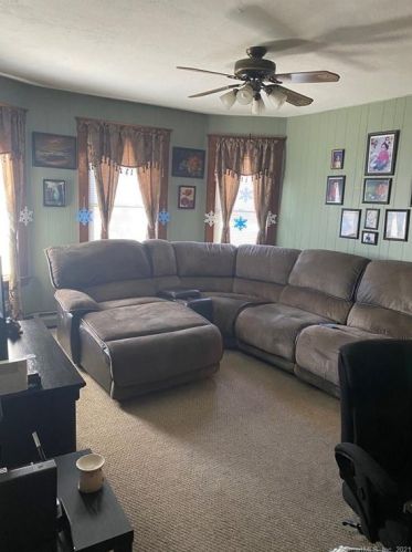 58 Newington Ave, New Britain CT 06051-2116 exterior