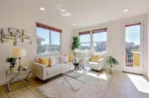 1725 Lee Way, Milpitas, CA 95035-9014