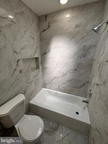 5810 Camac St, Philadelphia PA 19141-4123 exterior