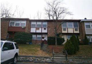 125 Rolling Way, Peekskill, NY 10566-2471