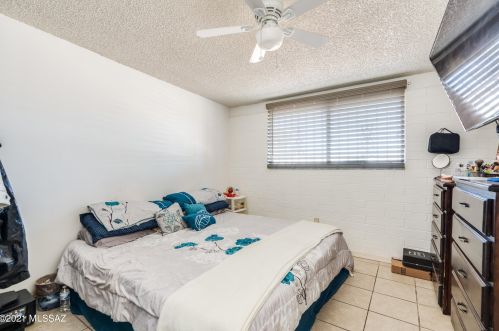 3610 32 St, Tucson AZ 85711-6830 exterior