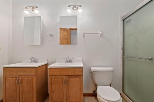 6152 Ellis Ave, Chicago IL 60637-2614 exterior