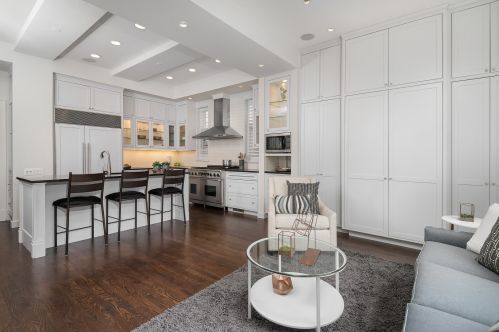 1125 Montana St, Chicago IL 60614-2109 exterior