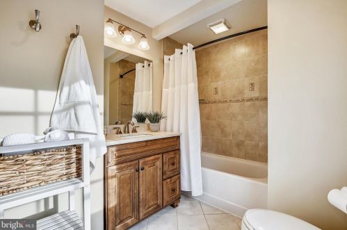 9103 1st Ave, Silver Spring MD 20912-4654 exterior