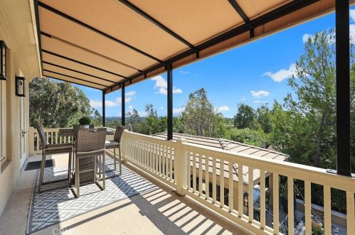 2440 Bronzewood Dr, Tustin CA  92782-4321 exterior