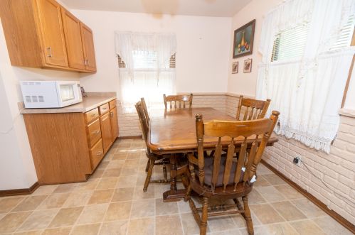 5805 111, Milwaukee WI 53214-2357 exterior