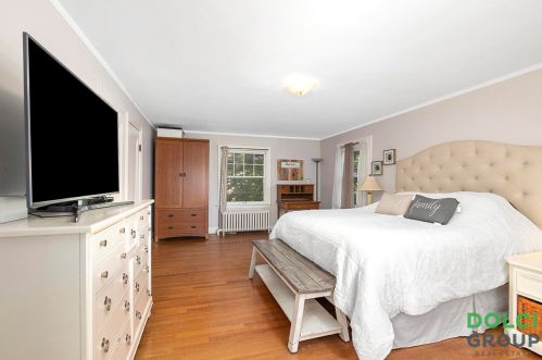 2930 Leonard St, Grand Rapids MI 49534-6856 exterior