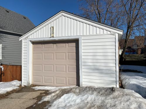 1336 Ohio Ave, Milwaukee, WI 53215-5024