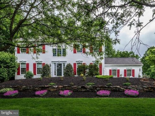 2636 Valley View Dr, Lancaster, PA 17601-1468