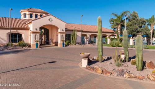 7655 Summer Scene Dr, Tucson AZ  85743-5184 exterior