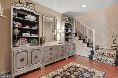 804 Country Pl Dr, Lancaster PA 17601-1793 exterior