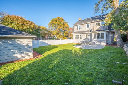 3495 Frederick Ave, Milwaukee WI 53211-2902 exterior