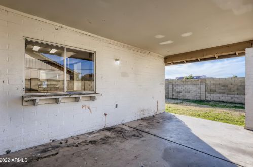 15028 40 Pl, Phoenix AZ 85050-8972 exterior