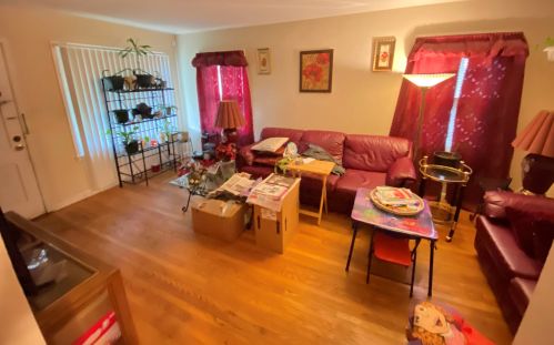 4628 Sherman Blvd, Milwaukee, WI 53209-5856