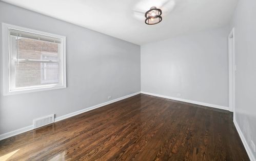 6538 Foster Ave, Chicago IL  60656-2245 exterior