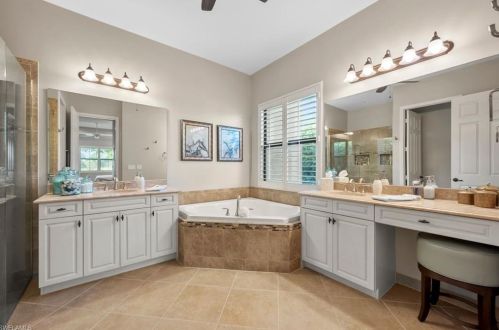 3351 Atlantic Cir, Naples FL 34119-8639 exterior