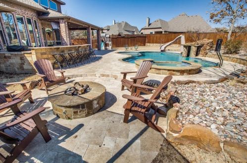 6284 Amalfi Dr, Frisco TX 75035-0615 exterior