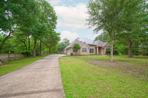 11329 Majestic Dr, Montgomery TX  77316-9662 exterior