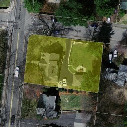 646 Chestnut St, Newton MA  02468-2019 aerial view