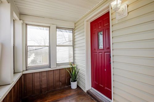 9949 Lark Ave, Saint Louis, MO 63125-2966