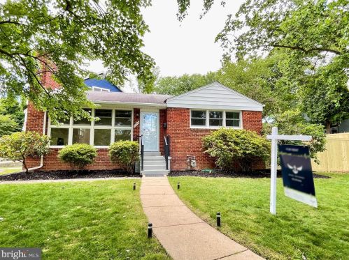 2505 Evans Dr, Silver Spring MD  20902-4940 exterior