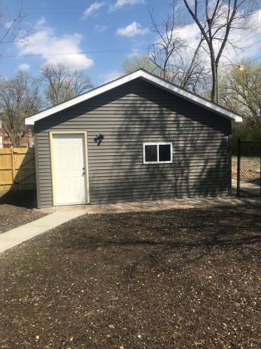 7355 Whipple St, Chicago IL  60629-3045 exterior