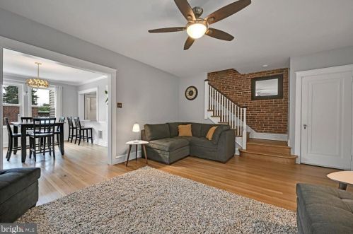 1023 Clay St, Lancaster PA 17603-2609 exterior