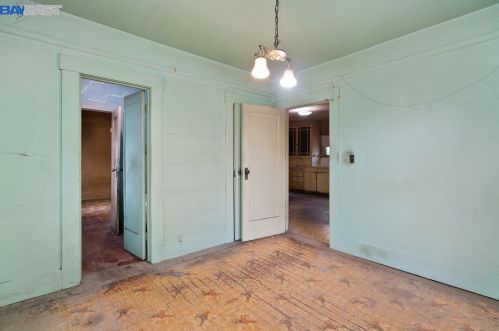 444 Jackson St, San Jose CA 95112-5101 exterior