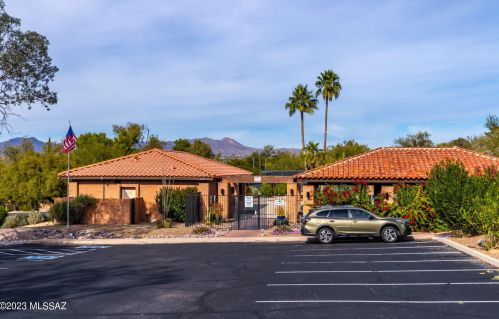 1972 Misty Hollow Ln, Tucson AZ  85704-0953 exterior