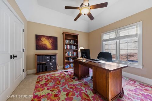 540 Kenilworth Ave, Elmhurst IL 60126-4445 exterior