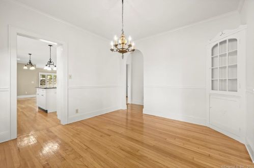 13 Is Hl Ave, Ridgefield CT exterior