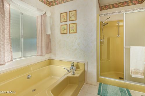 25418 Montana Ave, Chandler AZ 85248-6476 exterior