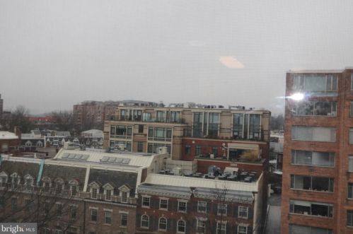 2829 Connecticut Ave, Washington DC  20008-1557 exterior