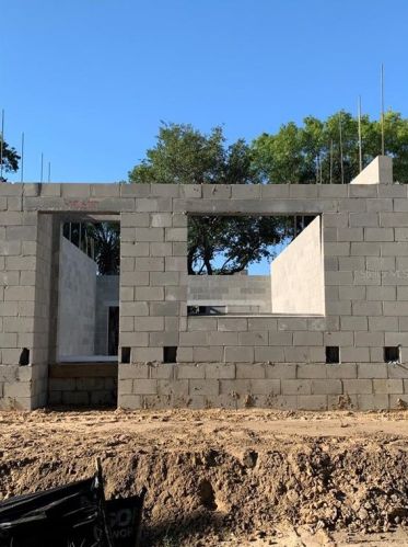 1334 Carmen St, Tampa FL 33606-1227 exterior