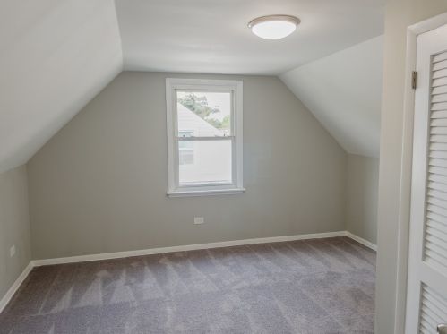 12819 Throop St, Chicago IL 60827-6421 exterior