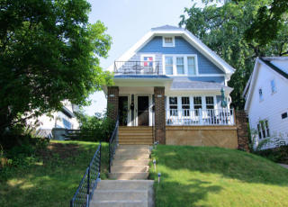 1218 Chambers St, Milwaukee, WI 53212-2219