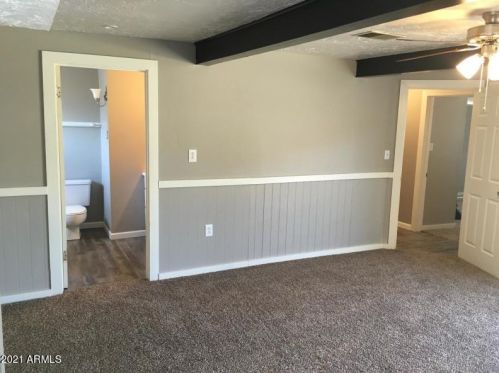 748 Carol Ave, Phoenix AZ 85021-2088 exterior