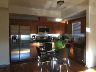 84 Astor St, Newark NJ  07114-1942 exterior