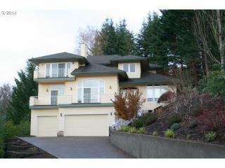 11516 27th Ave, Portland, OR 97219-8923